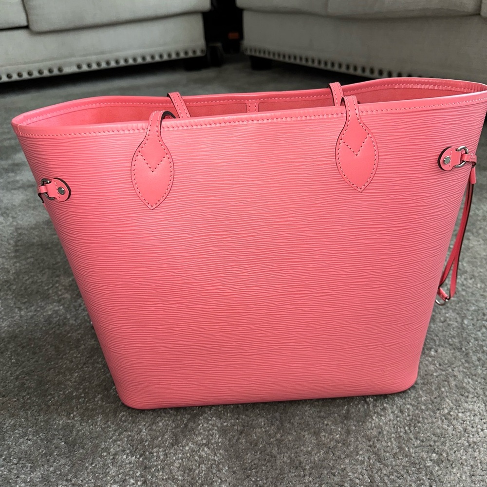 Louis Vuitton Neverfull Epi Pink